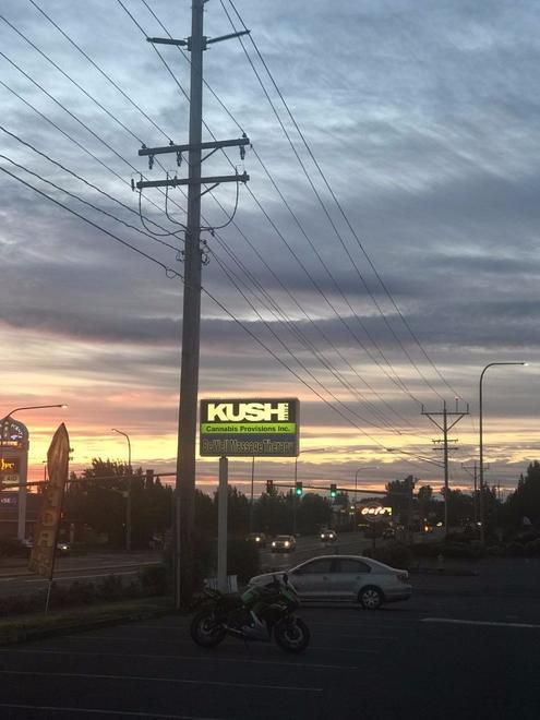 Kush Pointe - Mukilteo